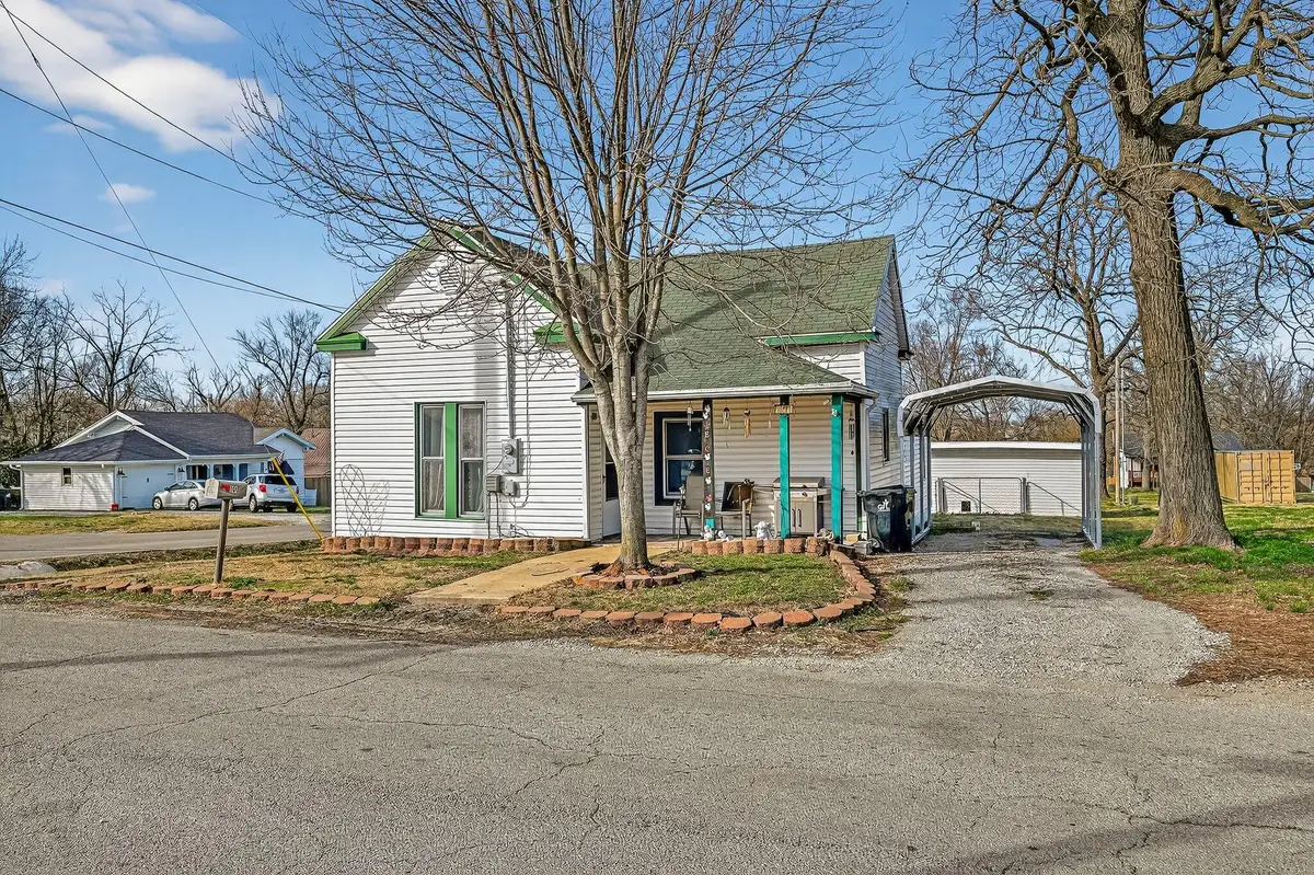 101 E Benton Street, Marionville, MO 65705 - #1