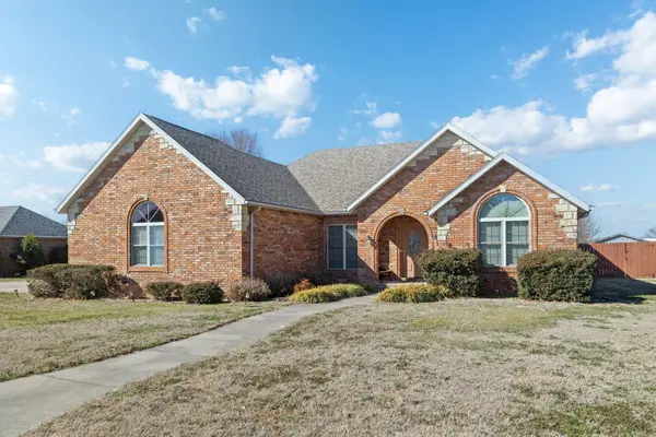 303 Regan Run, Marionville, MO 65705