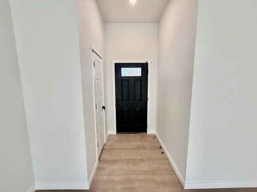 606 E Walnut Street, Ozark, MO 65721 - #2