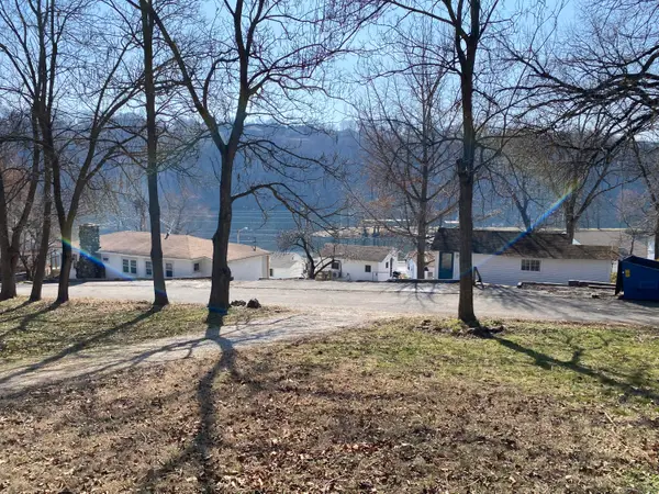 159 Mineral Court, Rockaway Beach, MO 65740