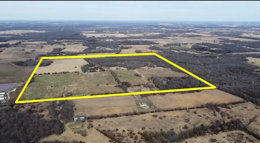 2805 E 2200 Road, Jerico Springs, MO 64756 - #2