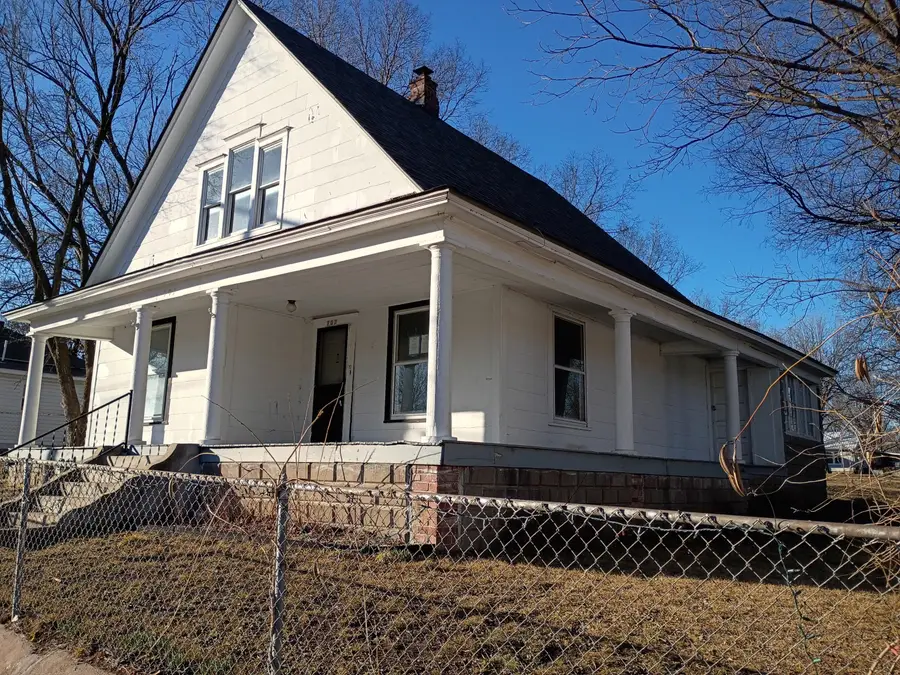 707 E Pool Road, Joplin, MO 64801 - #3