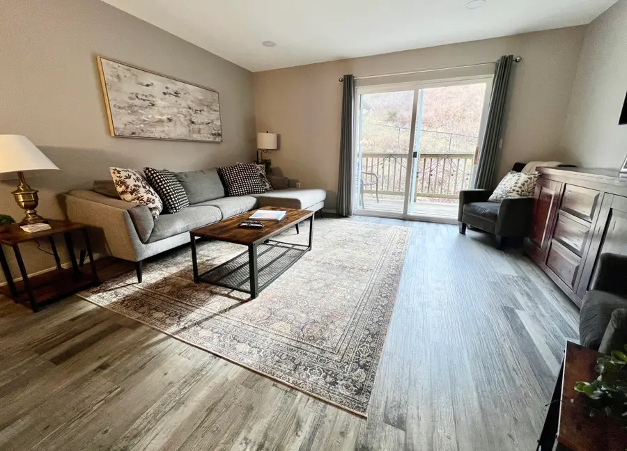 2963 Vineyards Parkway #28-3, Branson, MO 65616 - #2