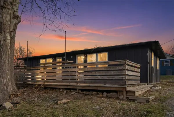 98 Holiday Hideaway Court #1 & 2, Kimberling City, MO 65686