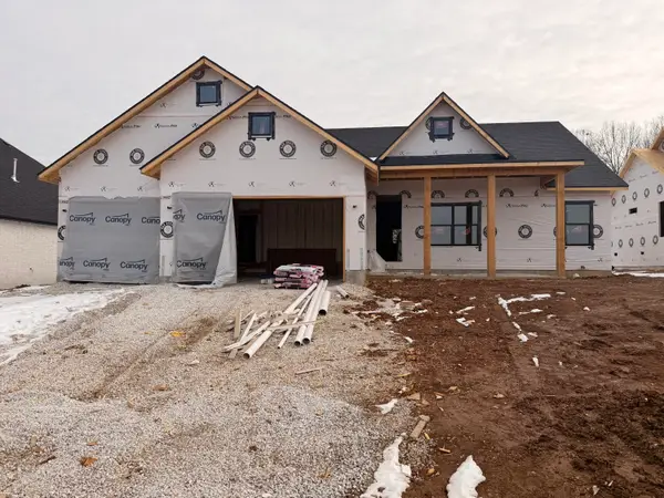 5300 N Seacrest Drive, Ozark, MO 65721