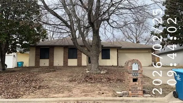 233 S Lulwood Avenue, Springfield, MO 65802 - #1