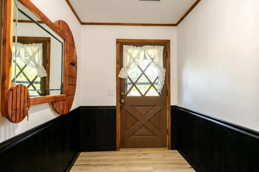 303 N Hudson Avenue, Aurora, MO 65605 - #2