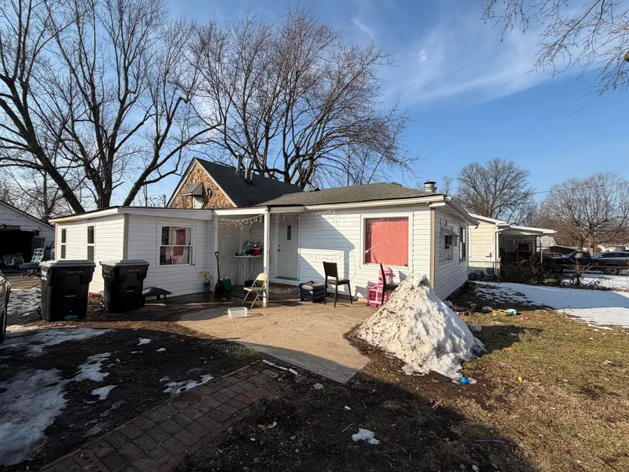 627 N Forest Avenue, Springfield, MO 65802 - #2