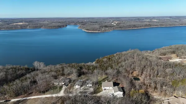 25266 Oakmont Road, Pittsburg, MO 65724