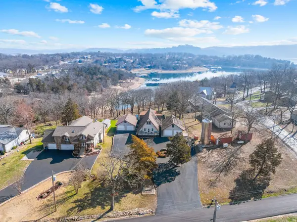 154 Elm Point Street, Kimberling City, MO 65686