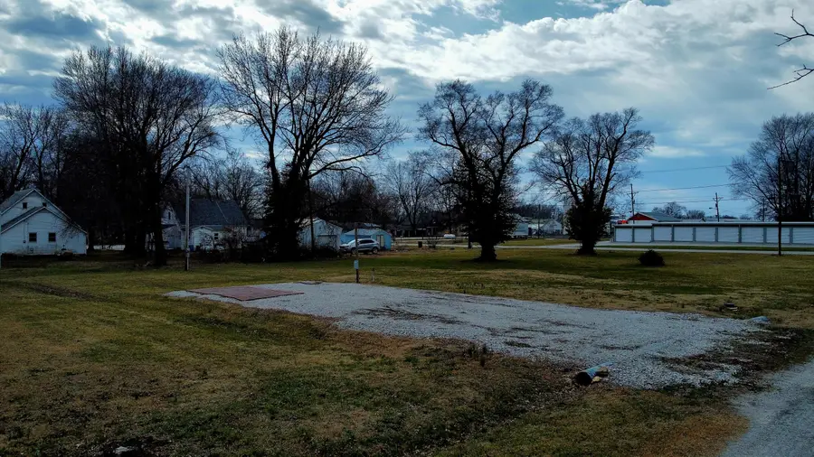 11746 E Dewey Street, Weaubleau, MO 65774 - #3