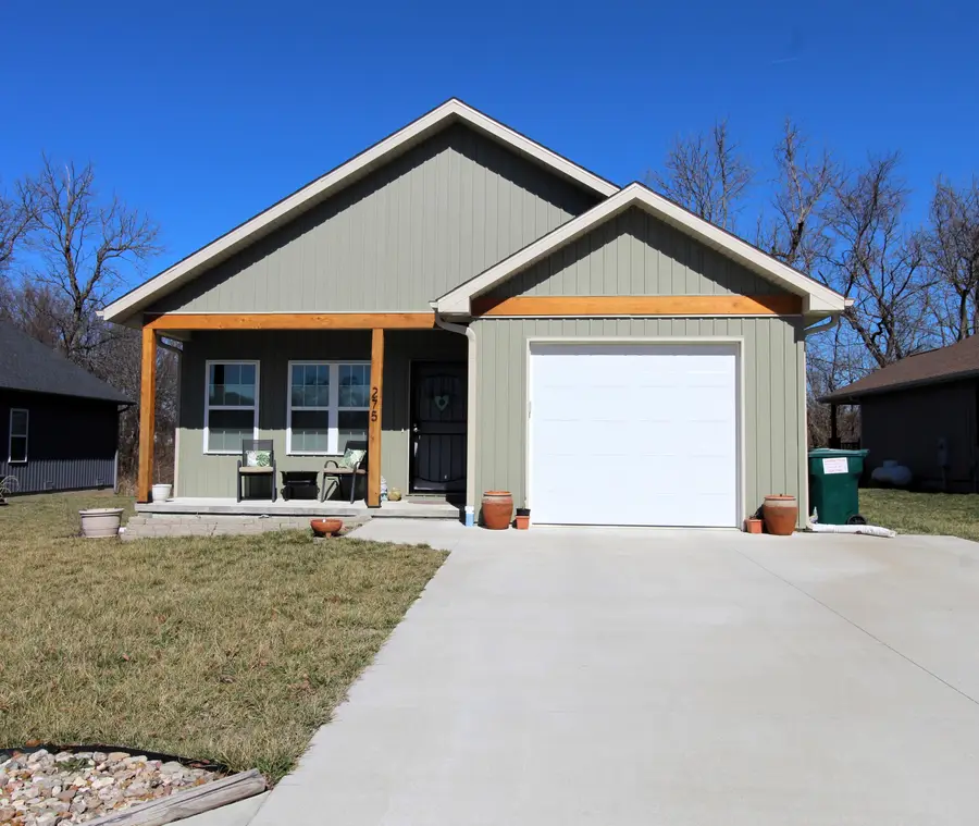 275 W Abbi Lane, Bolivar, MO 65613 - #2