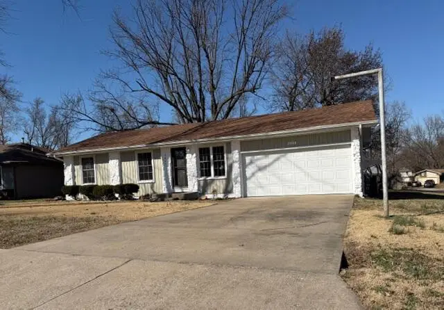 2525 W Katella Lane, Springfield, MO 65807 - #2