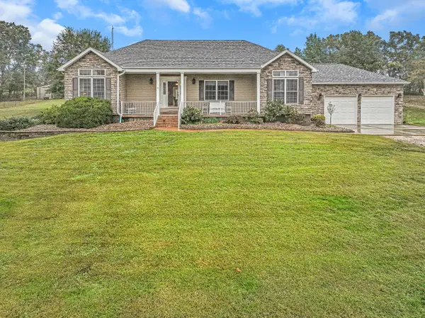 34227 Hanna Avenue, Warsaw, MO 65355