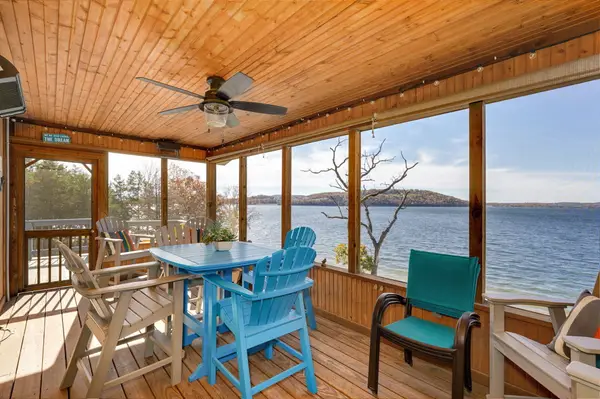 344 Tom Turkey Circle, Branson West, MO 65737