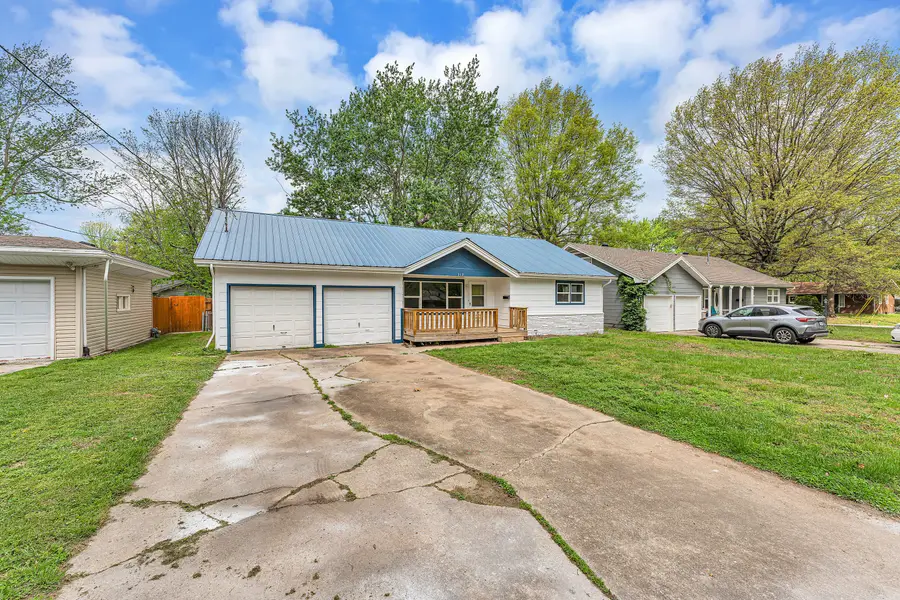 319 S Airwood Avenue, Springfield, MO 65802 - #2