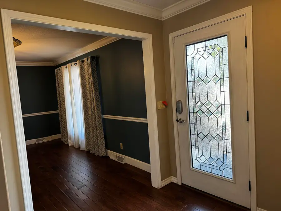 1050 Nichols Drive, West Plains, MO 65775 - #2