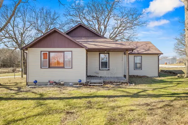 223 Red Top Road, Buffalo, MO 65622