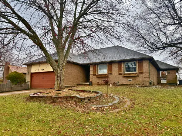 908 Domino Court, Nixa, MO 65714