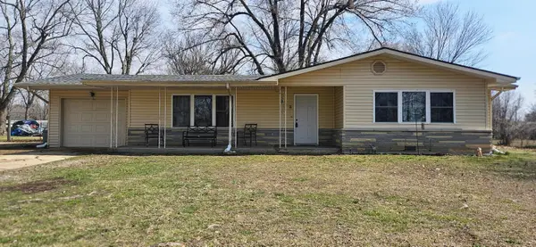 312 Posey Street, Ava, MO 65608
