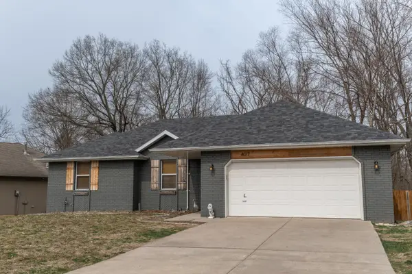 4017 W Tracy Street, Springfield, MO 65807