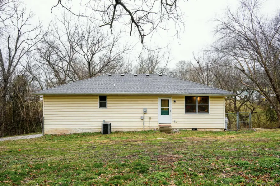605 E Elm Street, Ozark, MO 65721 - #3