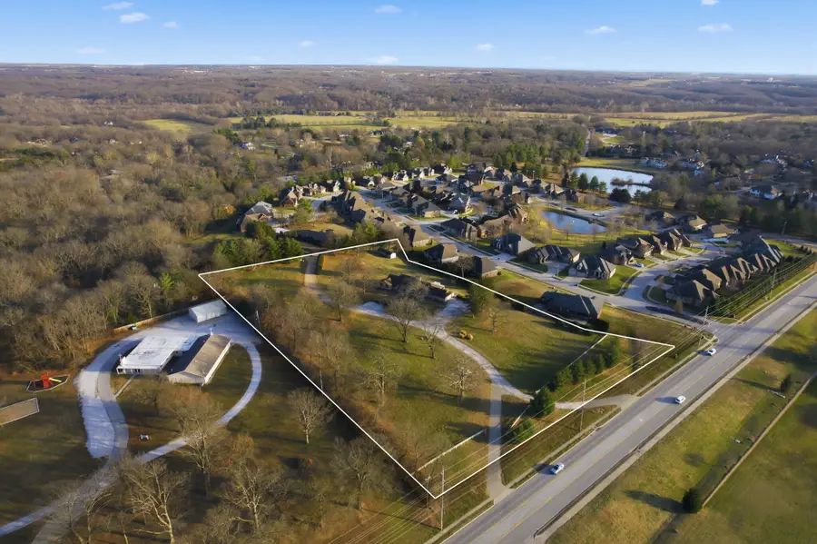 3848 E Hawthorne Hill Lane, Springfield, MO 65809 - #2