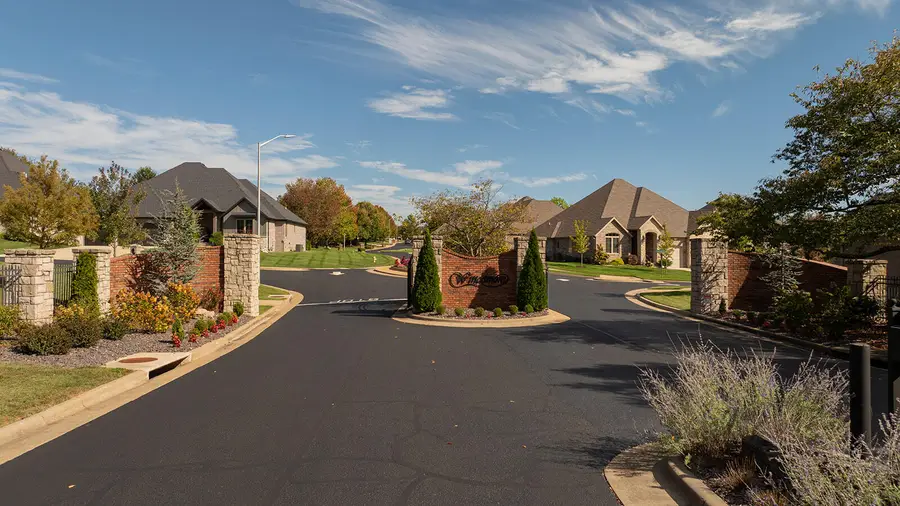 3953 E Windsmore Drive, Springfield, MO 65802 - #3