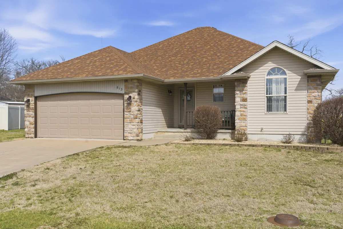 513 W Logan Street, Republic, MO 65738 - #1