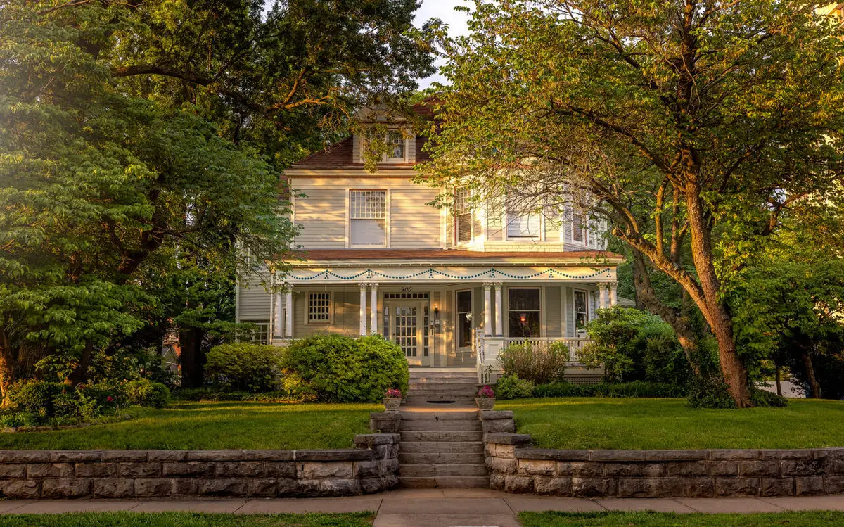 900 E Walnut Street, Springfield, MO 65806 - #1