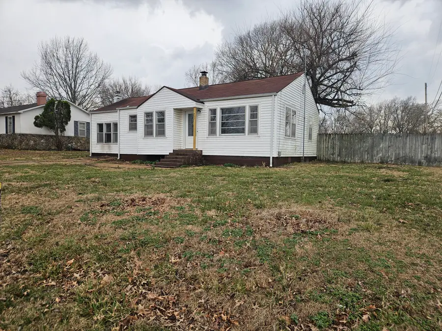 427 N Mcmillan Avenue, Mountain Grove, MO 65711 - #2