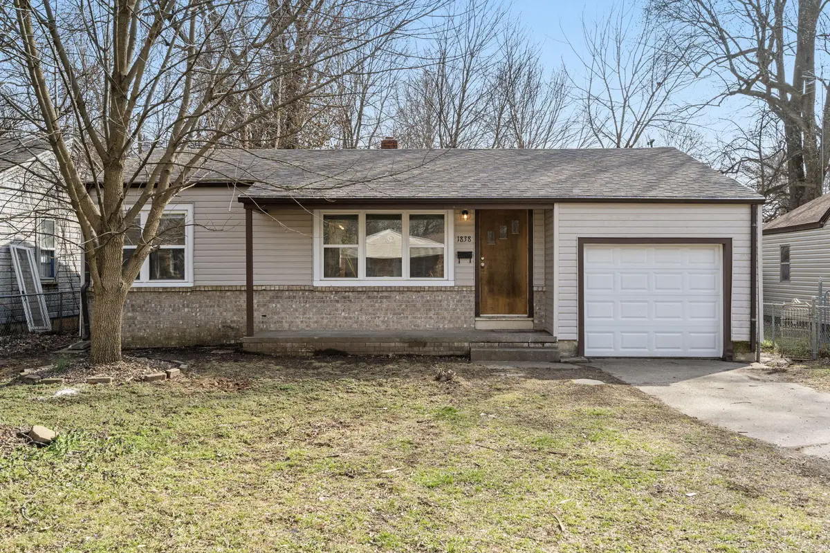 1838 E Monroe Terrace, Springfield, MO 65802 - #1