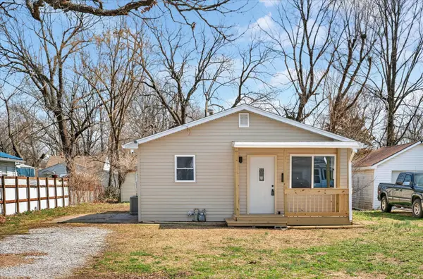 2024 N Columbia Avenue, Springfield, MO 65803