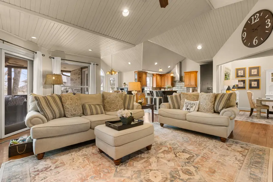 87 Westwood Drive, Branson, MO 65616 - #2