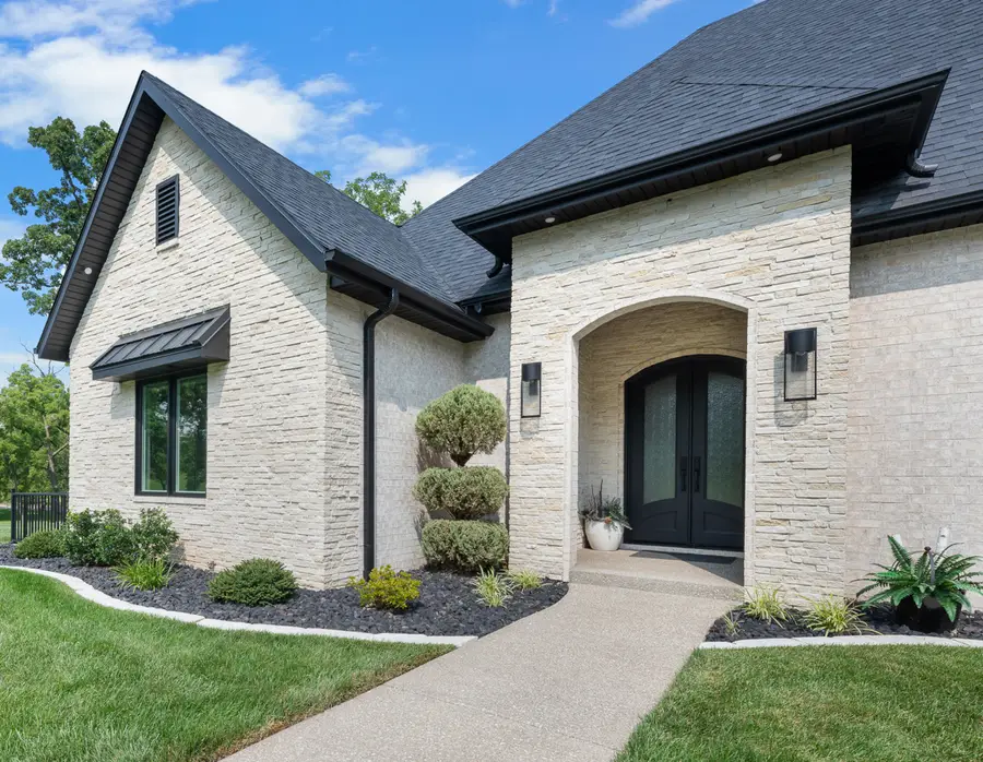 4254 S 94th Road, Bolivar, MO 65613 - #3