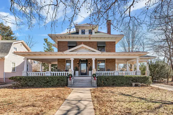 1414 N Benton Avenue, Springfield, MO 65802