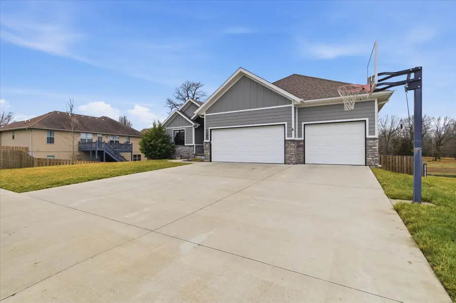 1281 S Natchez Road, Republic, MO 65738 - #2