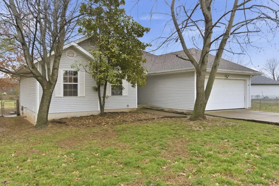 103 Arrowhead Road, Willard, MO 65781 - #2