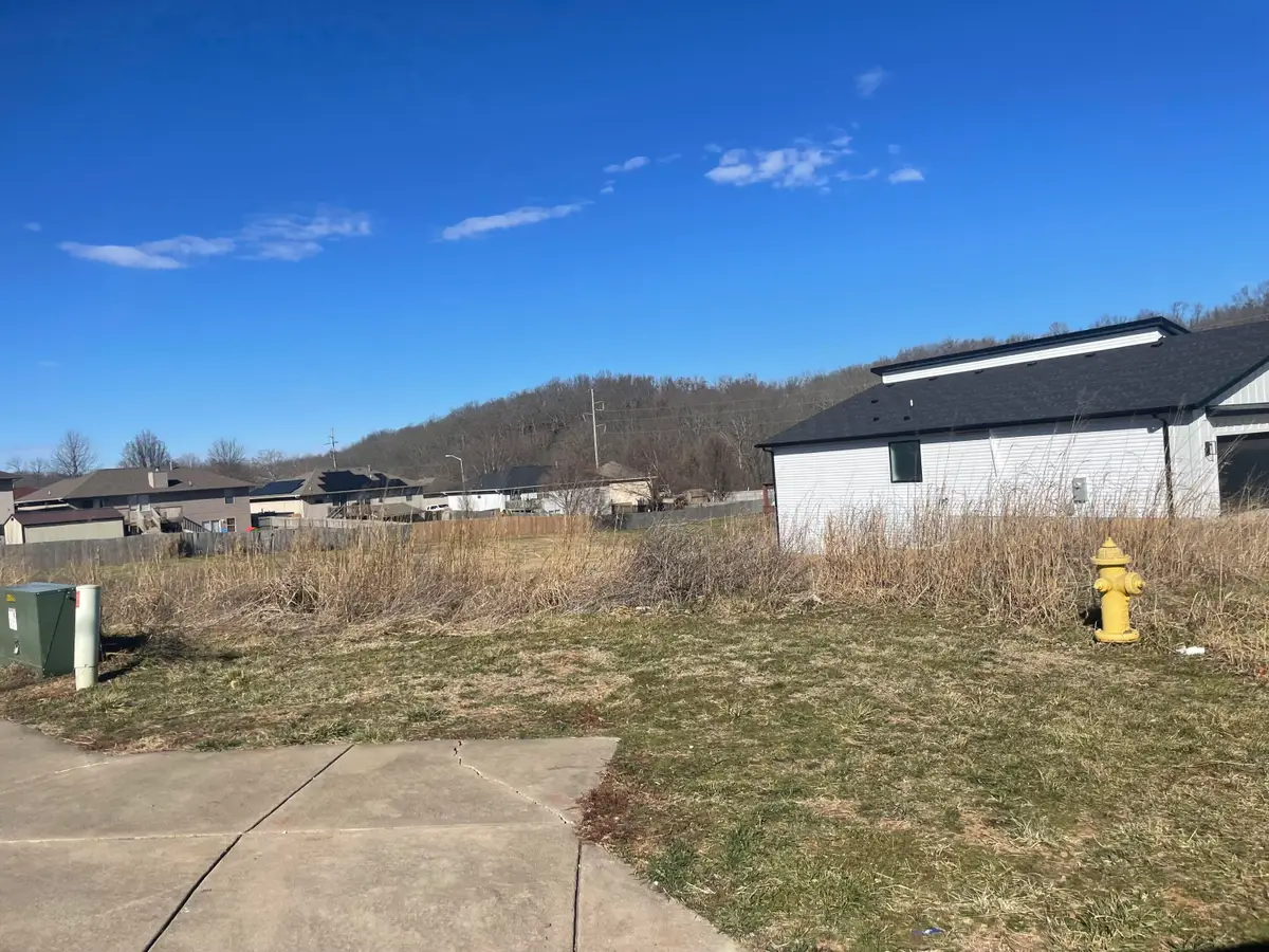 4473 N Toby Avenue, Springfield, MO 65803 - #1