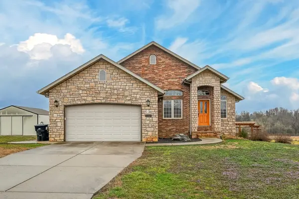 3478 W Farm Road 44, Willard, MO 65781