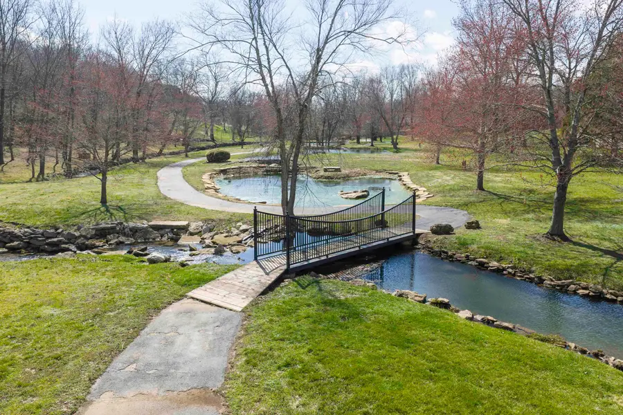 4825 S Sydney Avenue, Springfield, MO 65810 - #3