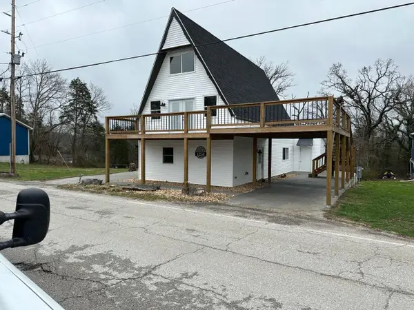 1256 Black Oak Resort Lane, Lampe, MO 65681