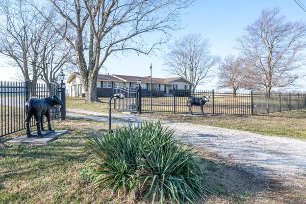 11700 W County Line Road, Republic, MO 65738