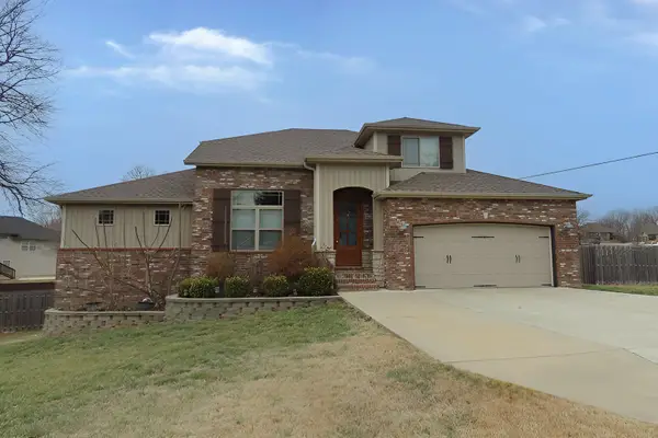 2201 S 12th Street, Ozark, MO 65721