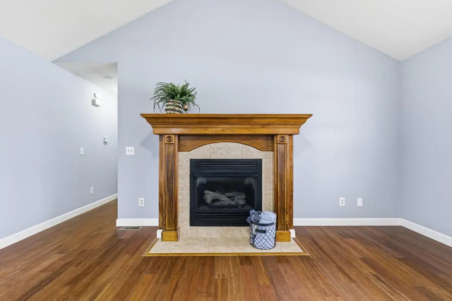 891 W Pembrook Avenue, Nixa, MO 65714 - #3