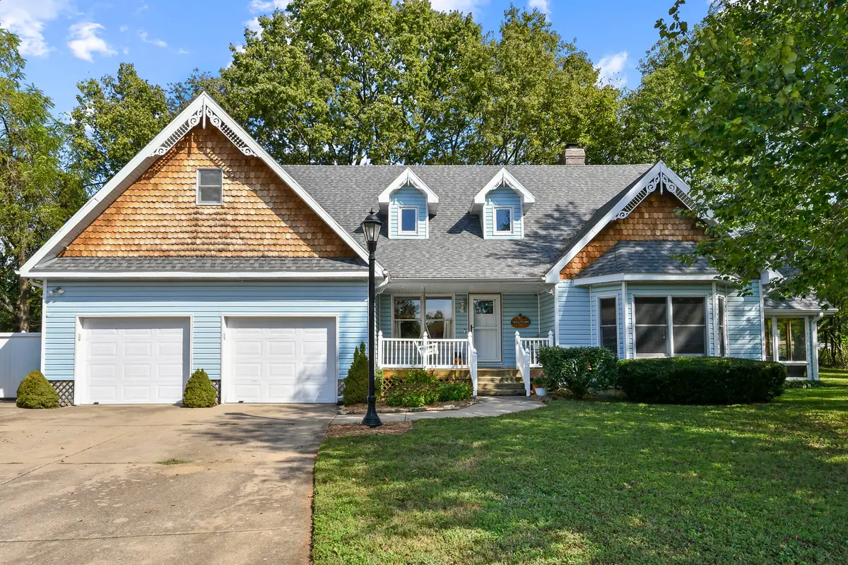 680 E Trakel Place, Springfield, MO 65810 - #1