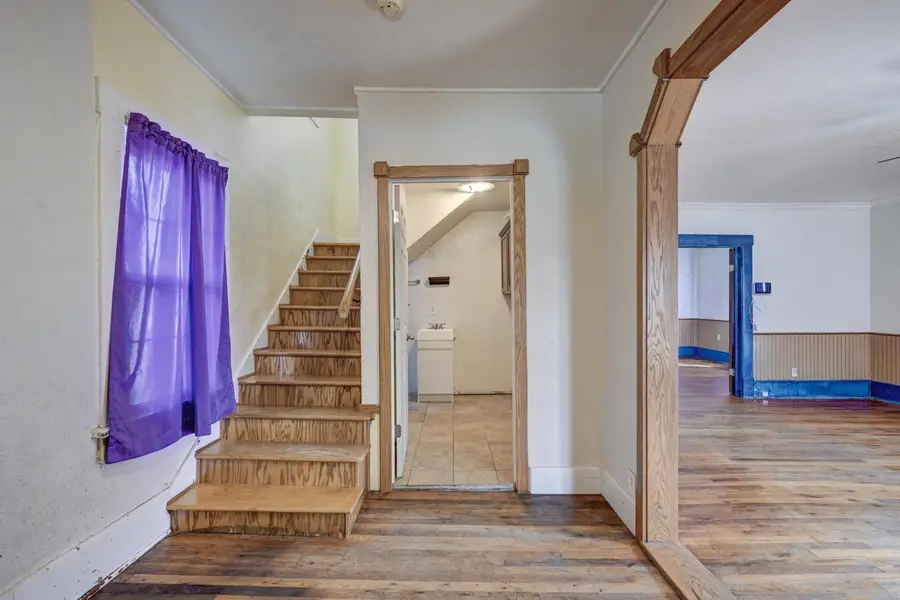 605 S Ozark Avenue, Joplin, MO 64801 - #3