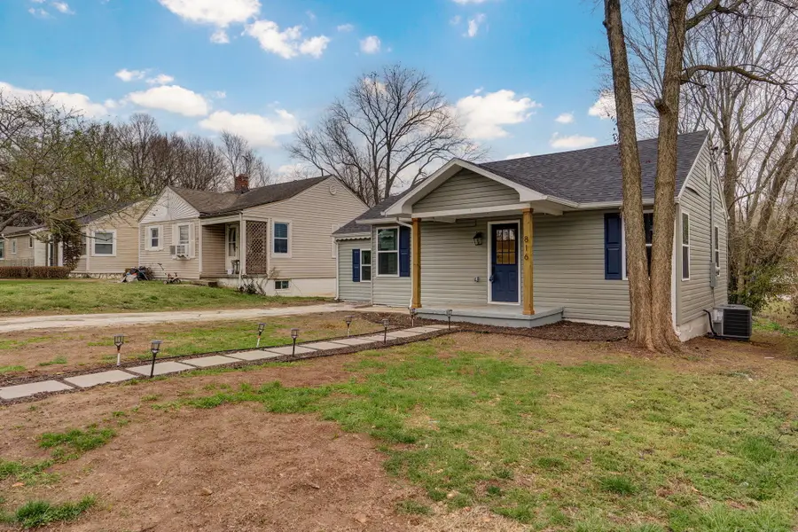 816 W Ildereen Street, Springfield, MO 65807 - #2