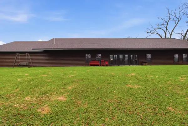 8008 County Road 5090, West Plains, MO 65775