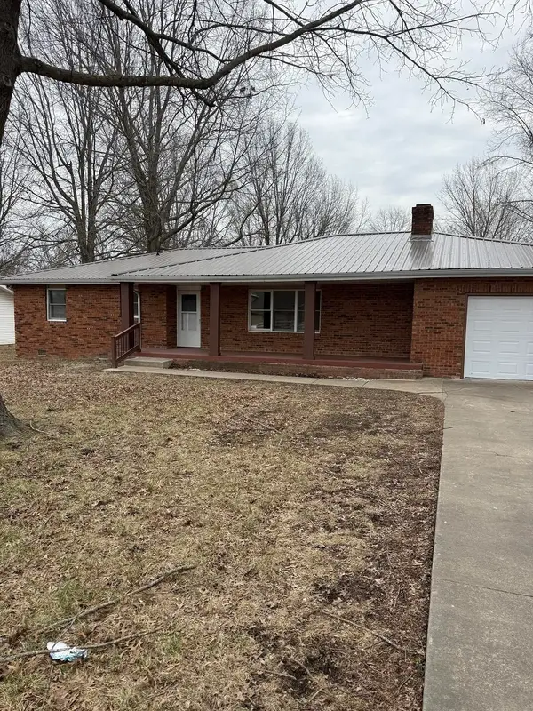 824 S Spruce Street, Buffalo, MO 65622
